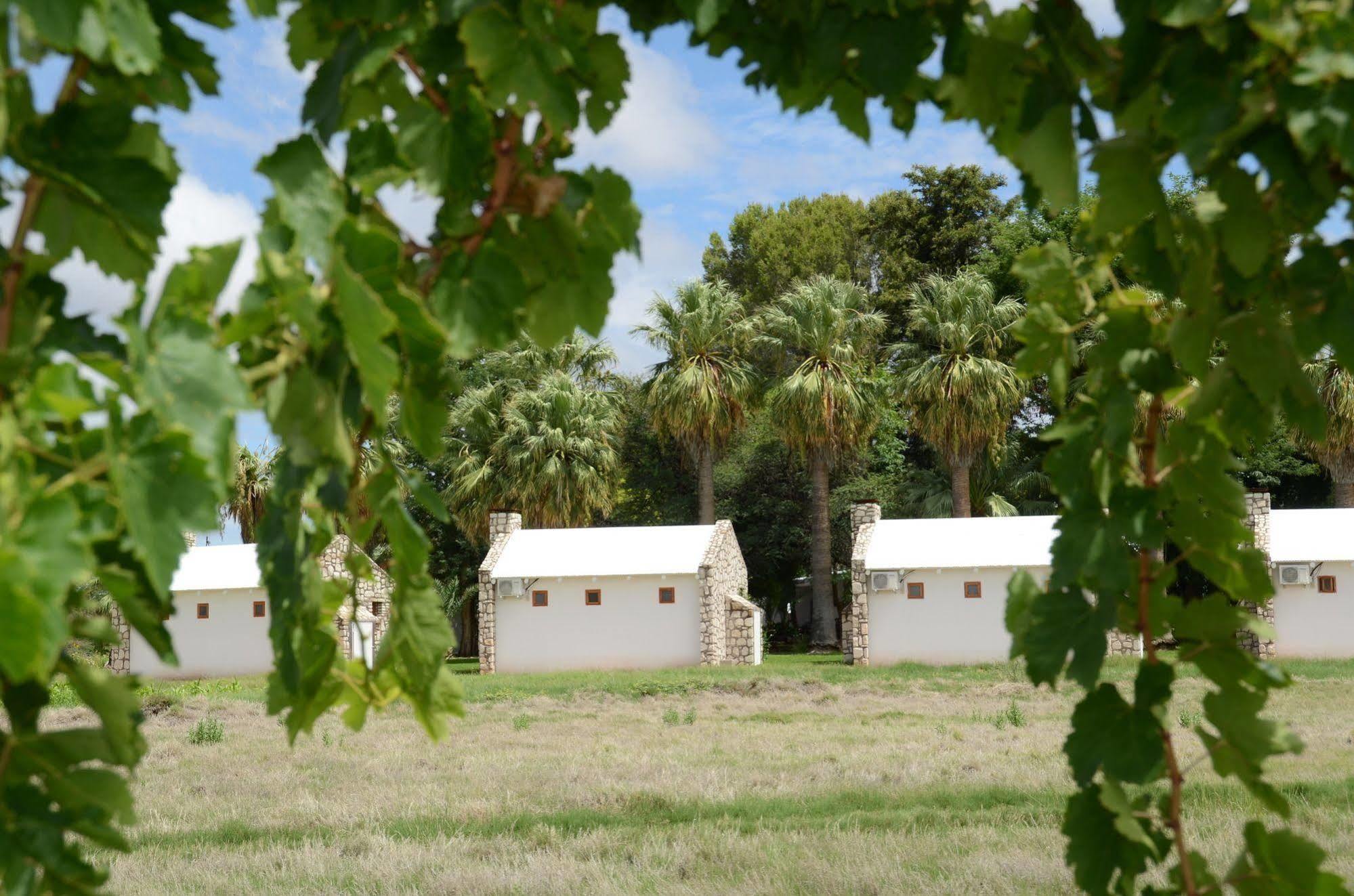 Kalahari Farmhouse, Namibia Мариентал Екстериор снимка